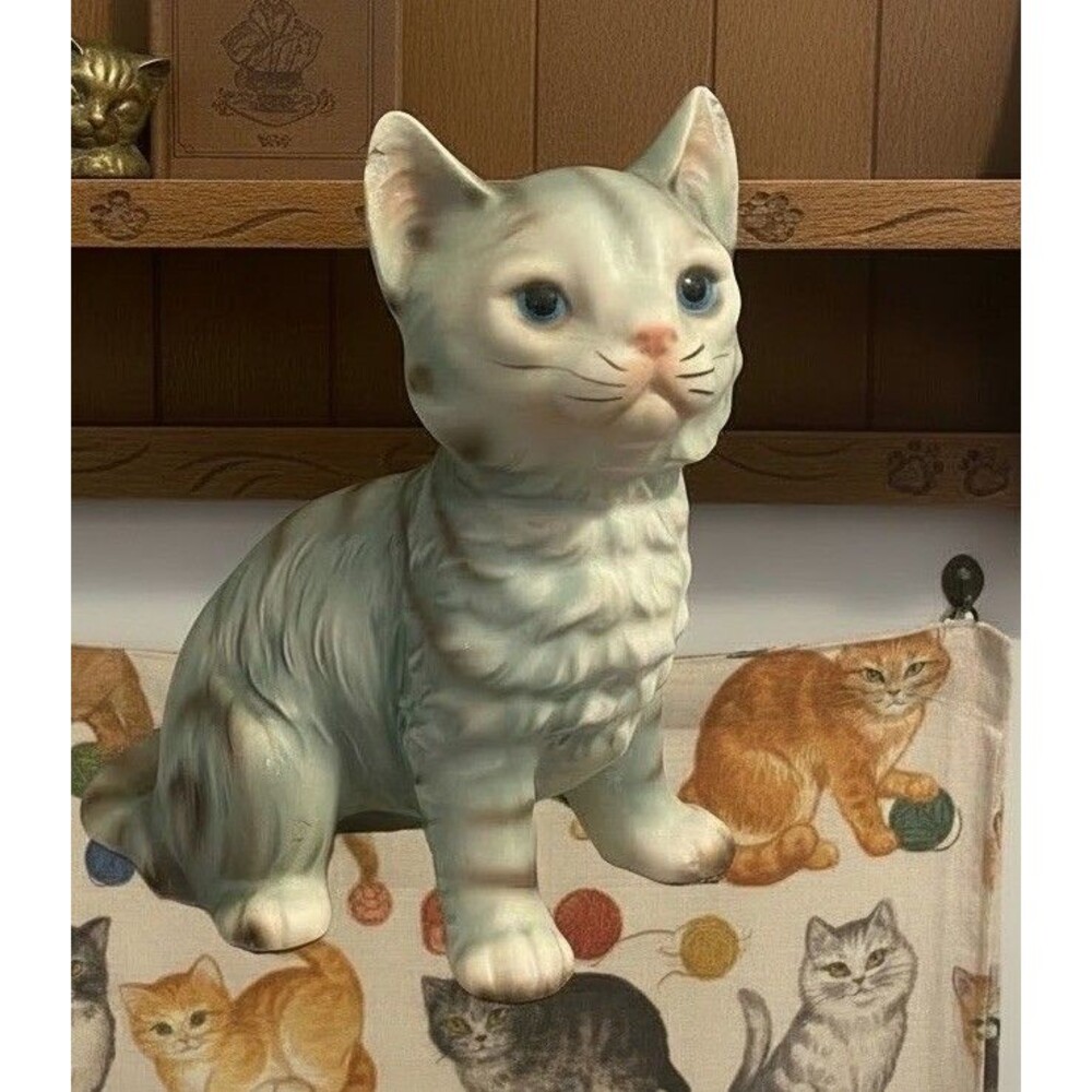 Tabby Cat Figurine Blue Gray Vintage Brinn’s Japan Porcelain Animal Collectible